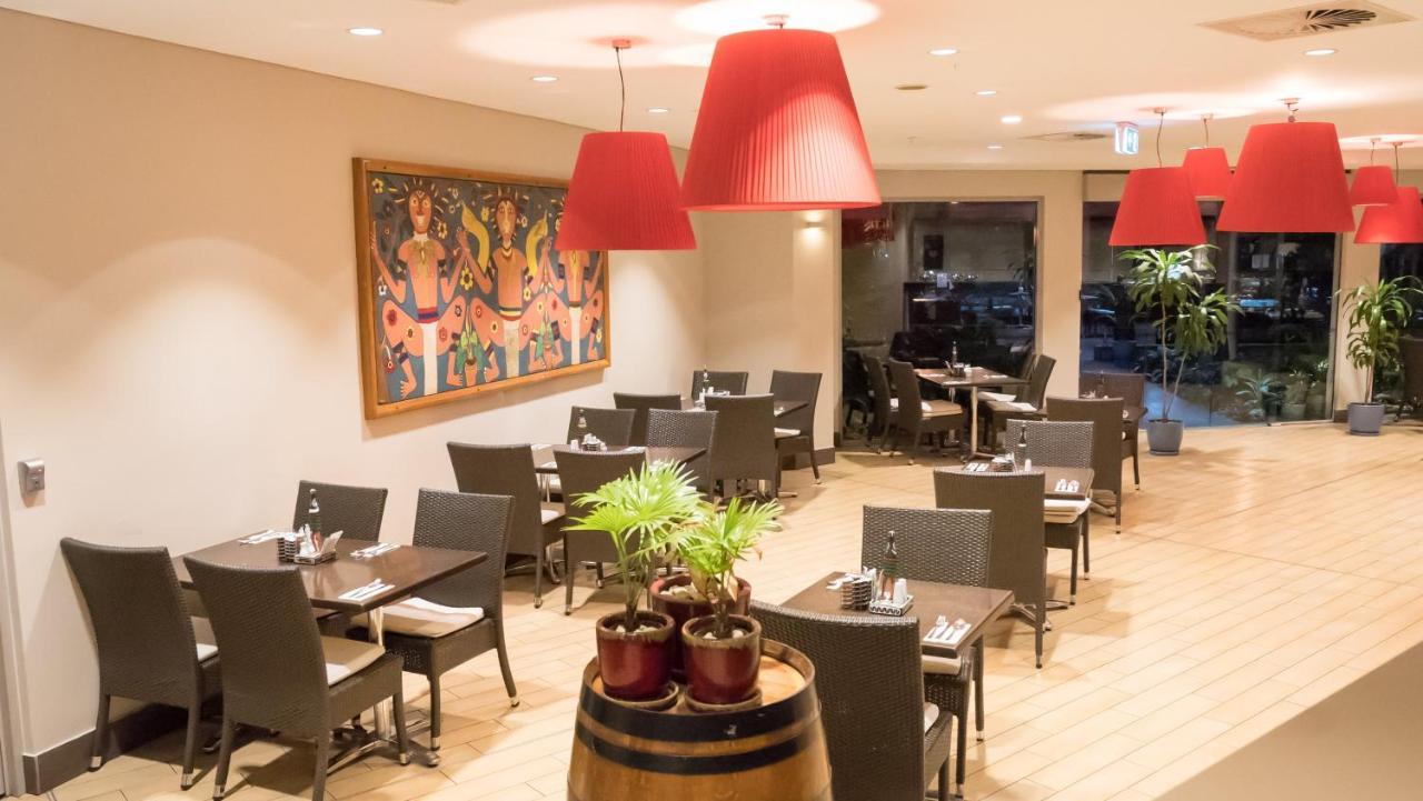 Holiday Inn & Suites Port Moresby By Ihg Bagian luar foto
