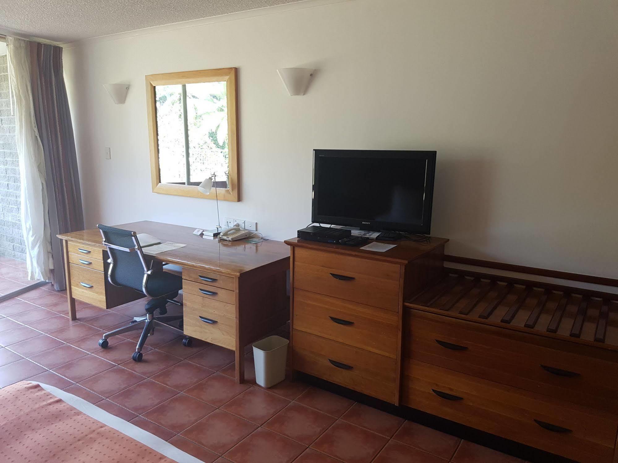 Holiday Inn & Suites Port Moresby By Ihg Bagian luar foto